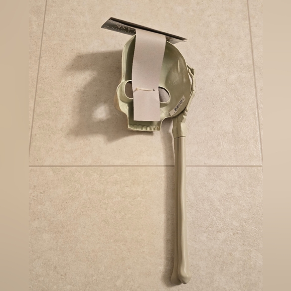 Skeleton Masquerade Mask Skull Head On Stick Arm Halloween Costume Accessory - Picture 4 of 5